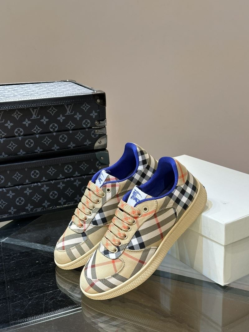 Burberry Low Shoes